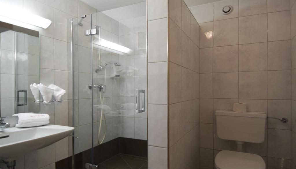 Koupelna v ubytování Hotel Sonnblick