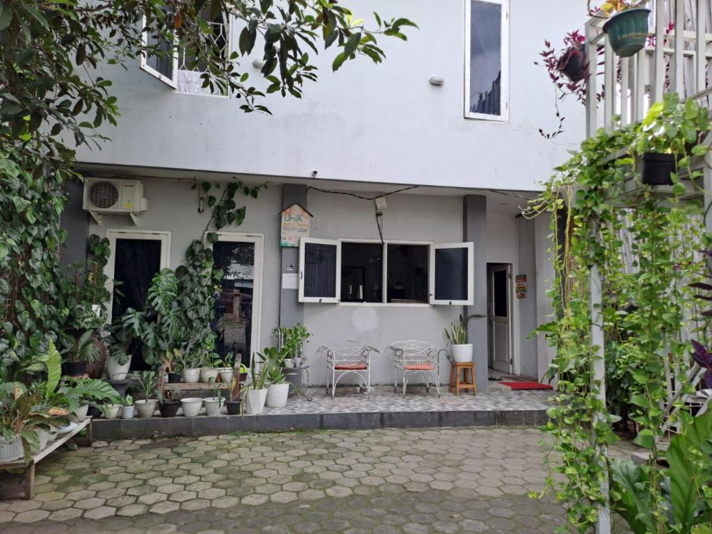 Zahrada ubytování UNIK Guest House Syariah
