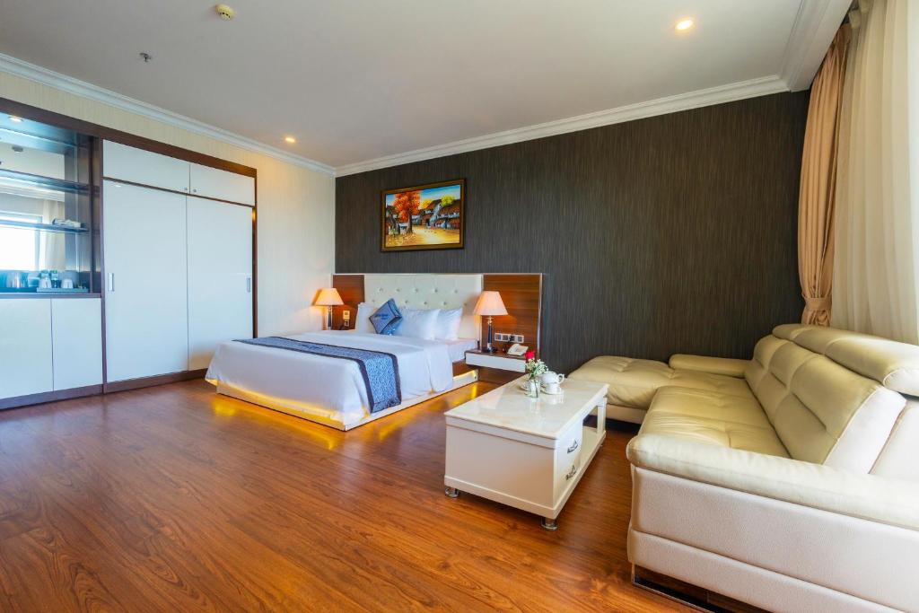 Suite Có Giường Cỡ King Nhìn Ra Biển