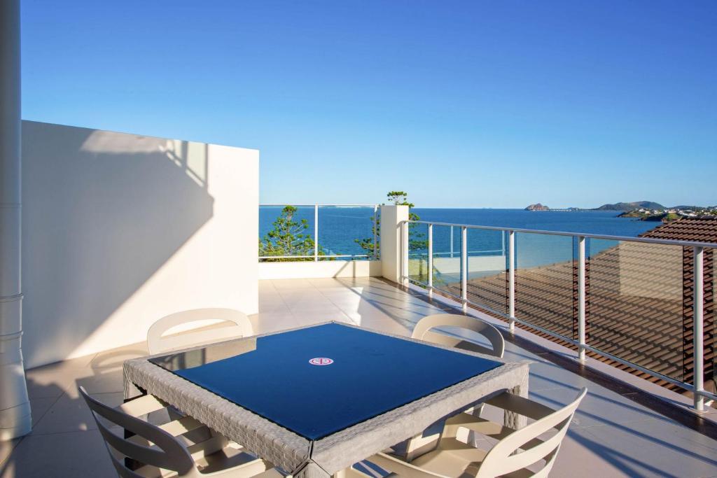 Balkón nebo terasa v ubytování Ocean View Apartment Yeppoon