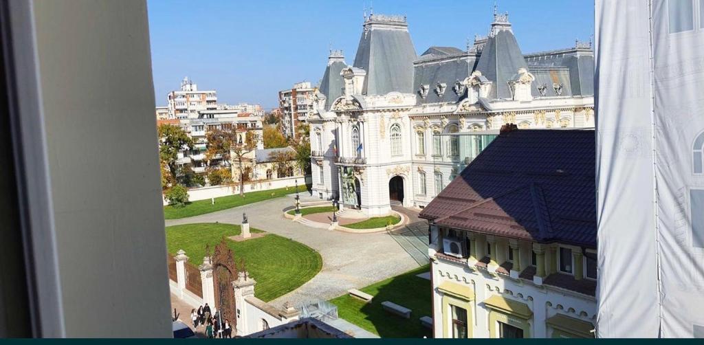 an aerial view of a large building with turrets at Black&White Studio Ultracentral in Craiova