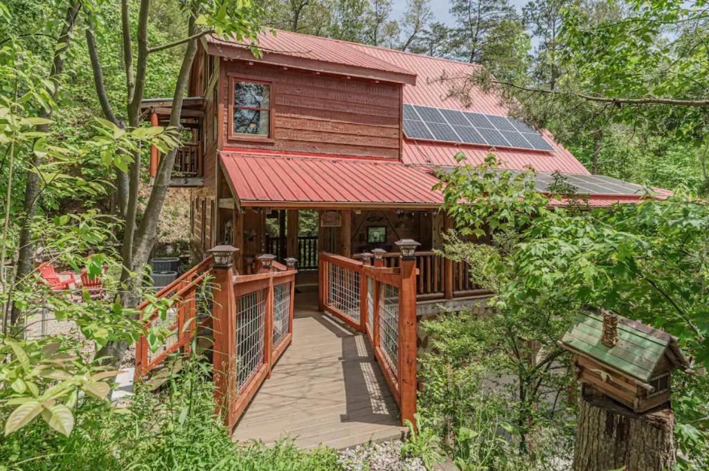 Powdermill Hill Cabin cabin, Gatlinburg Updated 2023 Prices