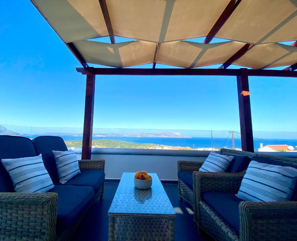 Fotografia z galérie ubytovania Villa Thymari, panoramic sea views, Kokkino Horio v destinácii Kókkinon Khoríon