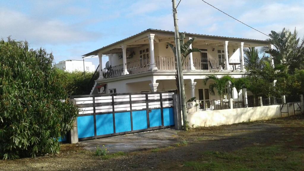 DINO 3 - Housity