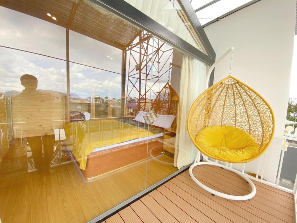 Giường trong phòng chung tại Ngọc Nguyên Homestay