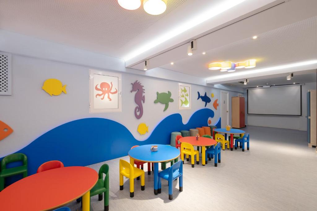 Dětský klub v ubytování Gran Hotel Las Fuentes