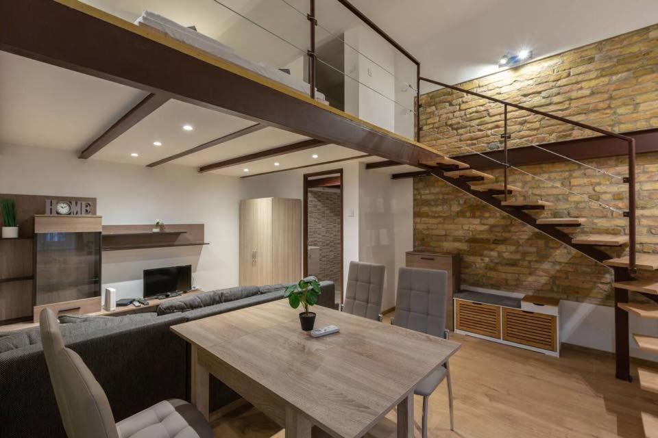 Stylish loft flat in the heart of Budapest