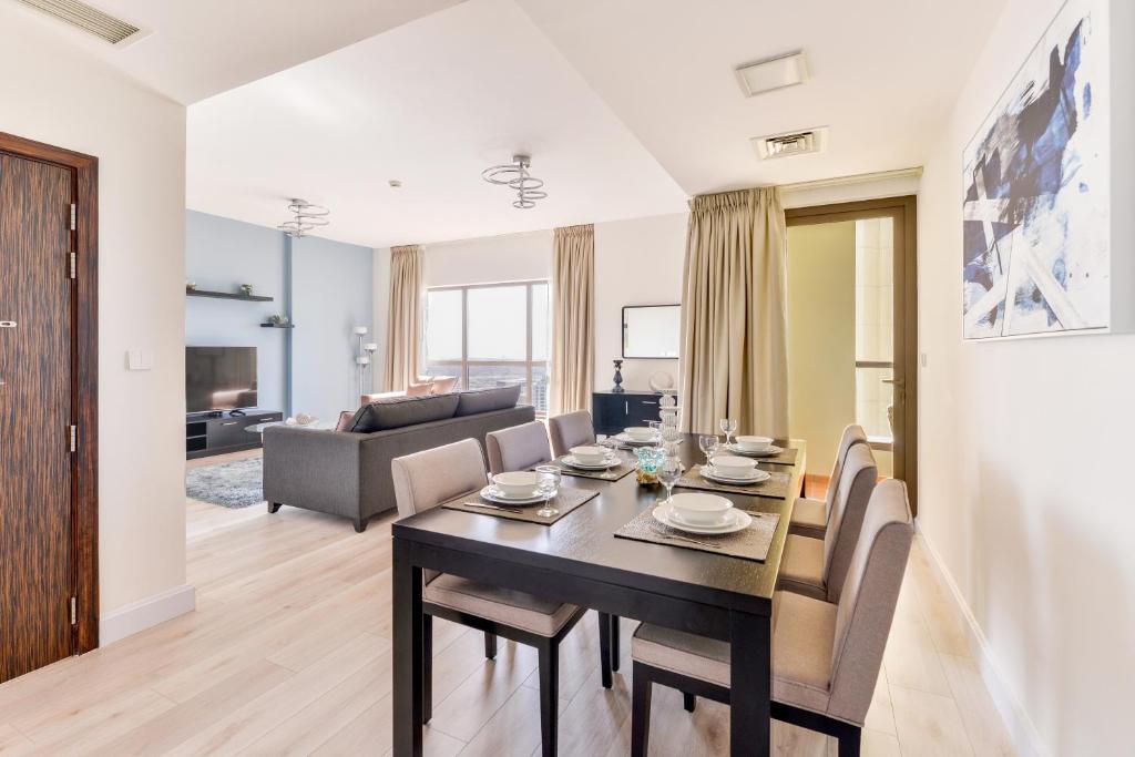 Fotografie z fotogalerie ubytování Luxury JBR Shams - Marina View - Free 5 star Beach Resorts Access! v Dubaji