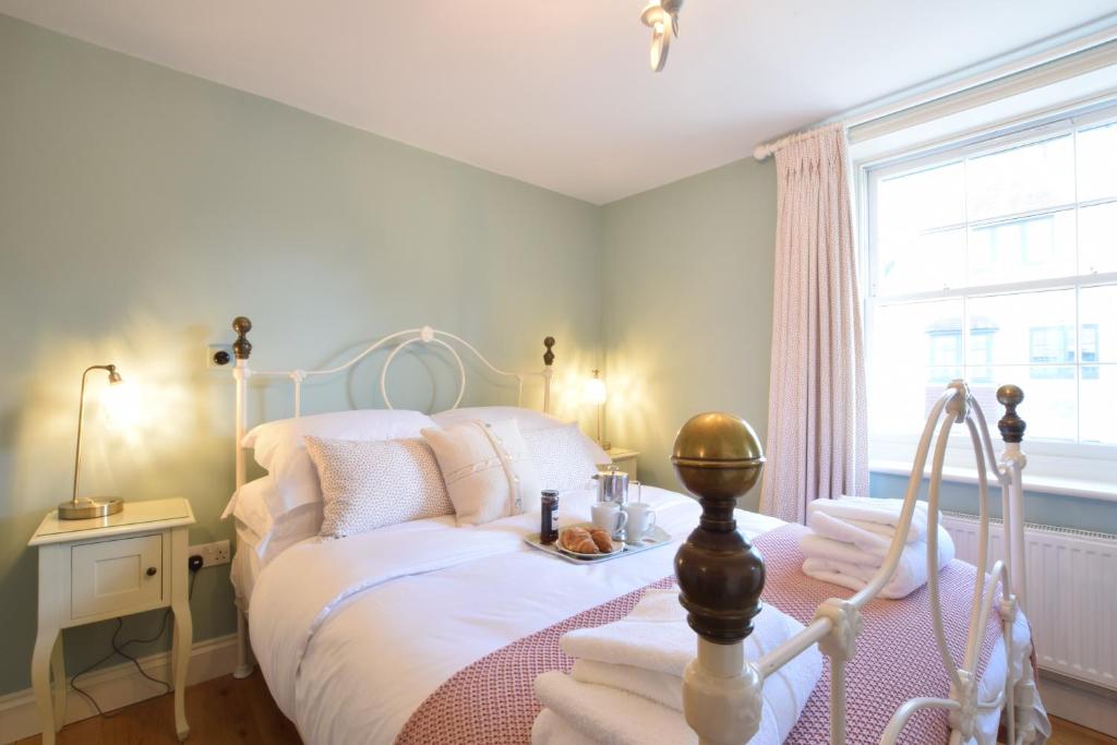 11 Crabbe Street, Aldeburgh 7