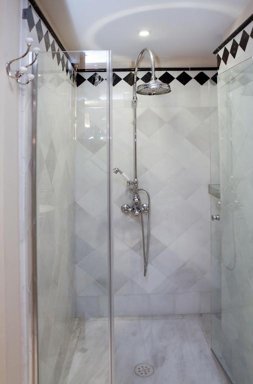 Hotel Ateneo Sevilla - 8