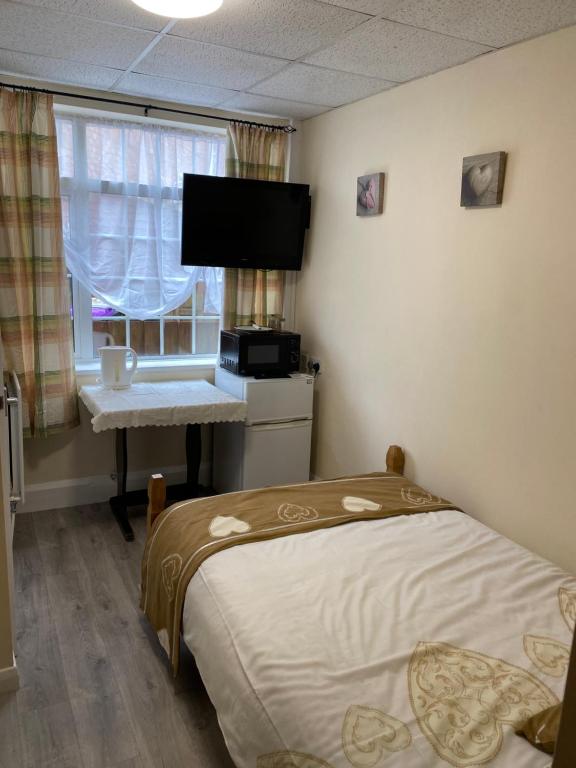 Clarendon Lodge - accommodation only - Chambre Simple Avec Salle De Bain Privée