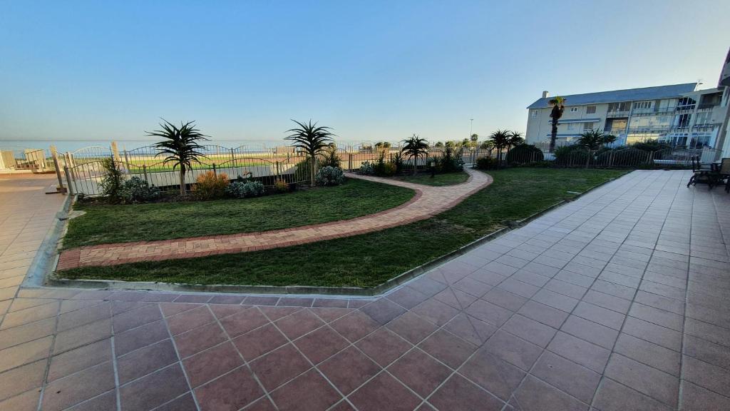 106 Neptune's Isle, Cape Town (updated prices 2024)