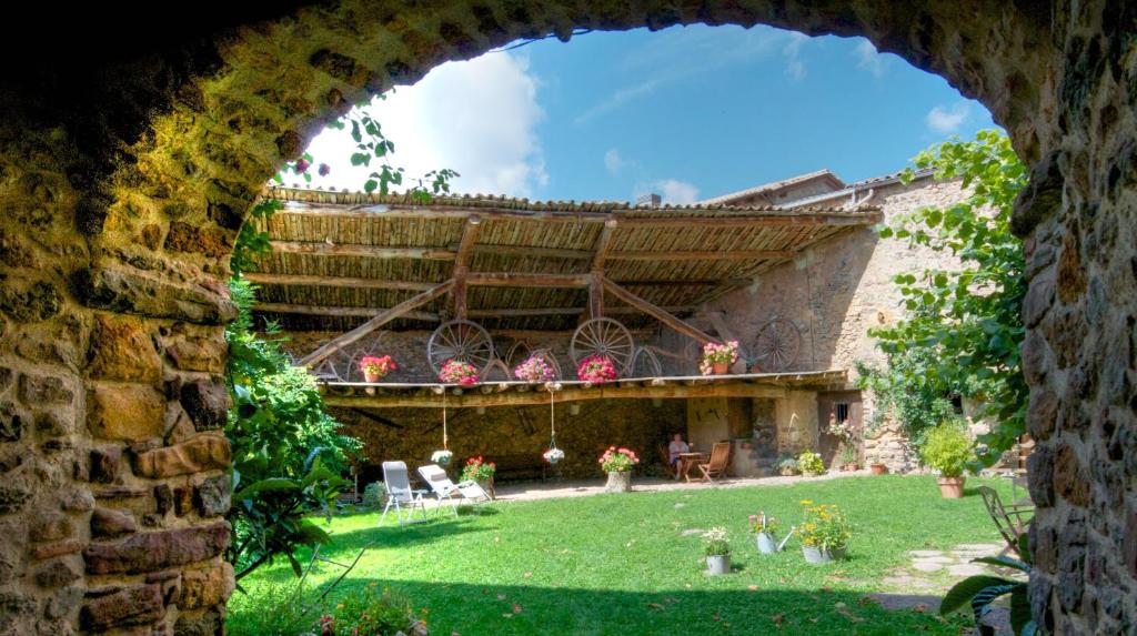 A garden outside La Era de Navarri - Bonansa