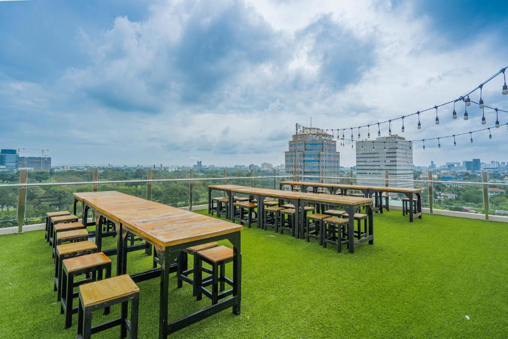 The Riche Boutique Hotel Don Mueang Airport - Resim 7