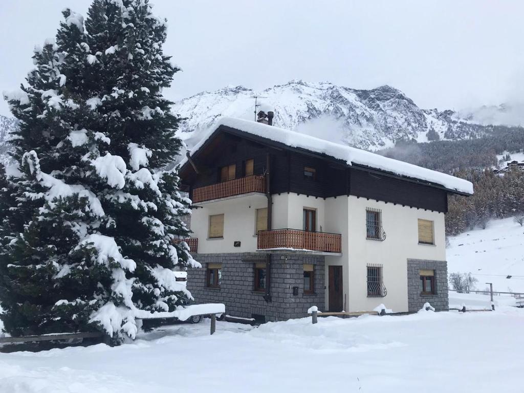 La Montagna Incantata - Appartamento Panoramico per 6 persone v zime