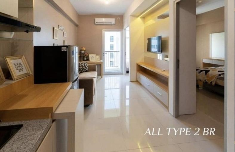 Apartemen Tengah Kota Surabaya 2 Bed Room Mingguan, Tembok (updated