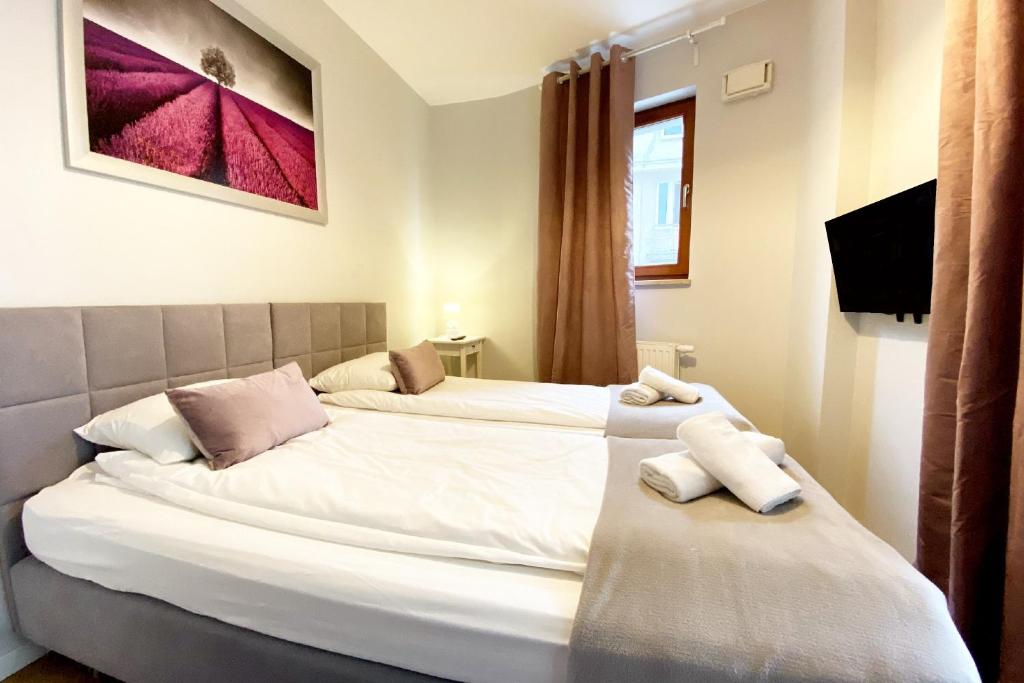 erApartments Oxygen Residence - Deluxe Apartment With Balcony