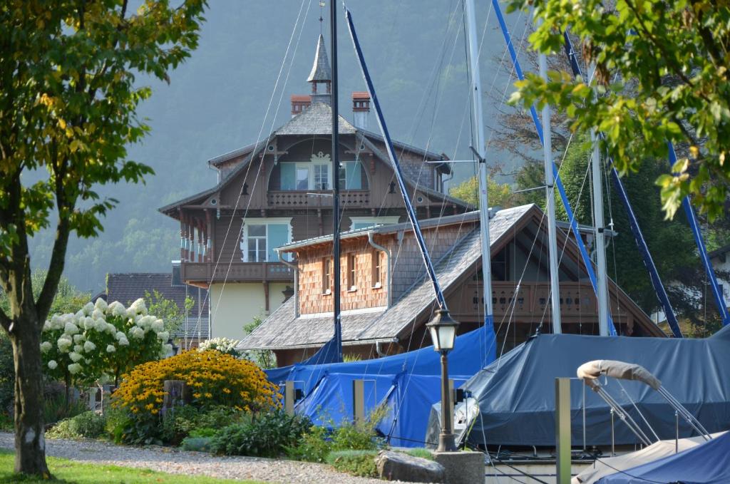 Wohnen am See Villa Schrötter direkt am Traunsee - One-Bedroom Apartment
