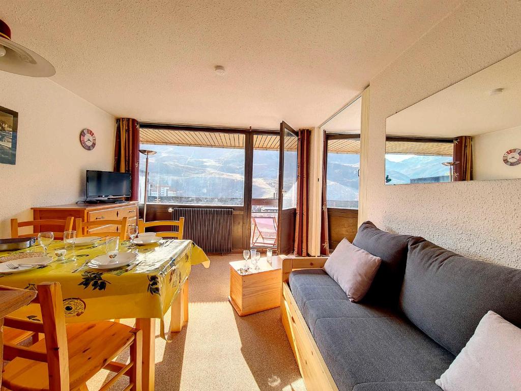 Appartement lumineux 2 P - Ski aux pieds - Balcon - 6 pers - Wifi - FR-1-344-1045