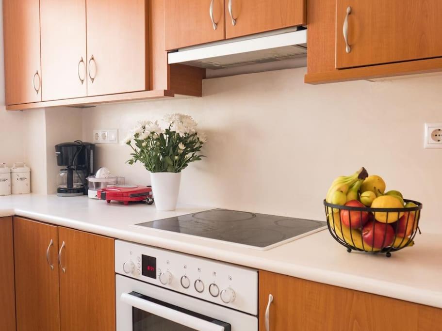 Kuchyňa alebo kuchynka v ubytovaní Come & Stay apt