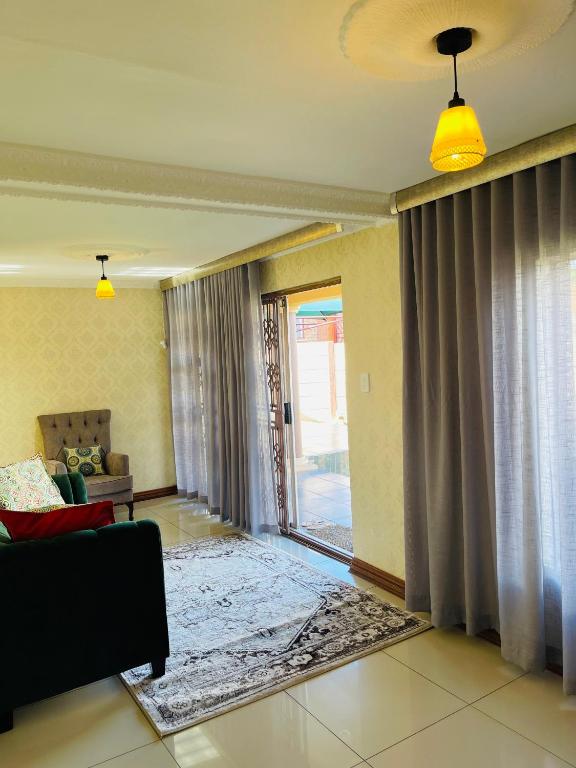 Bloom Guest House, Pretoria (updated prices 2024)