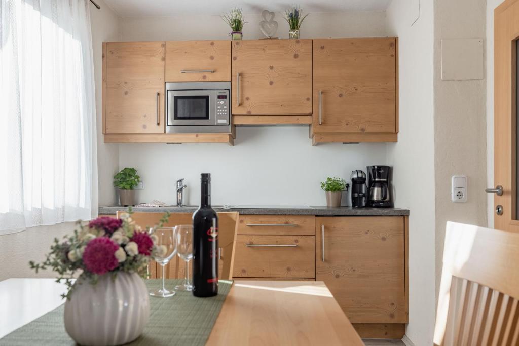 Kuchyň nebo kuchyňský kout v ubytování Gästehaus Nassfeld