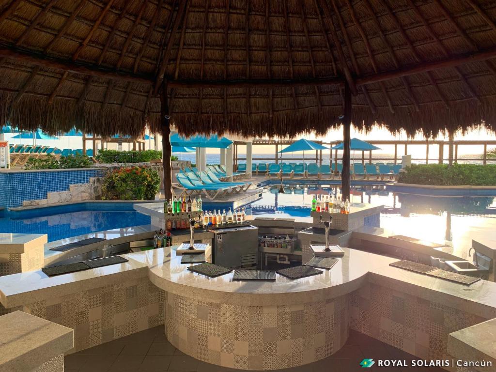 Bazén v ubytování Royal Solaris Cancun - All Inclusive nebo v jeho okolí