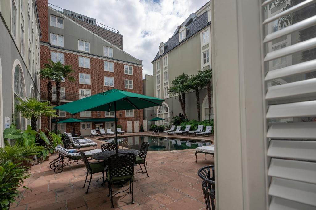 Bourbon Orleans Hotel - Deluxe Double Or Twin Room With Pool View