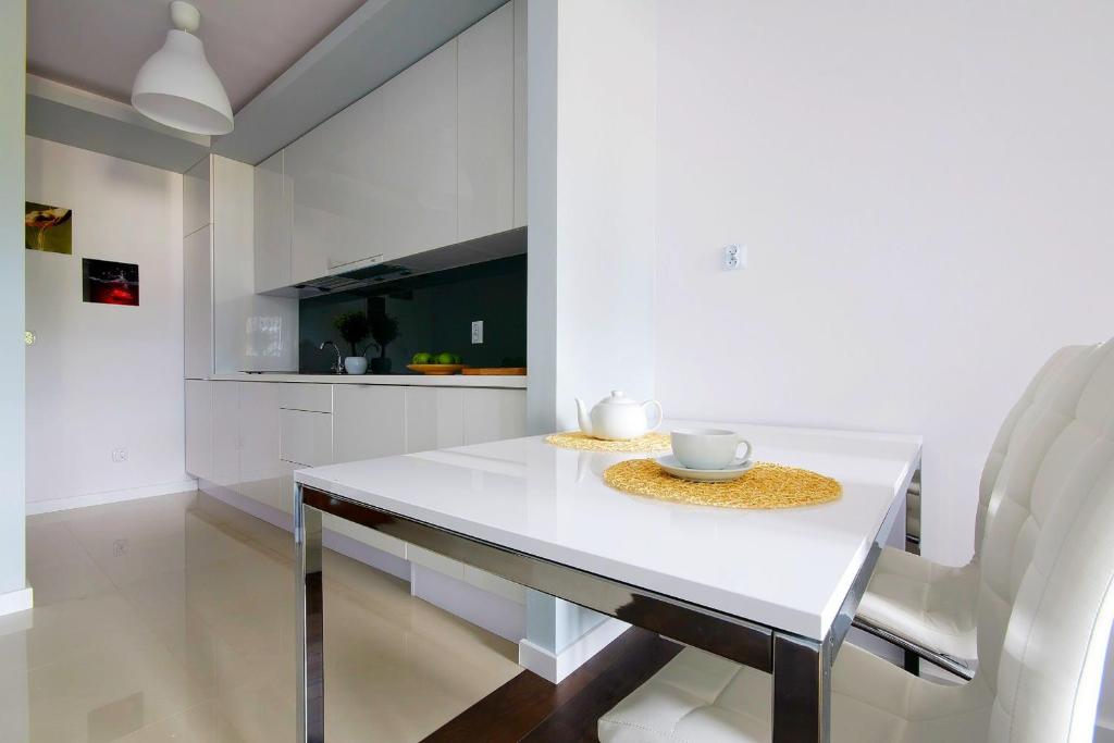 erApartments Oxygen Residence - Deluxe One-Bedroom Apartment