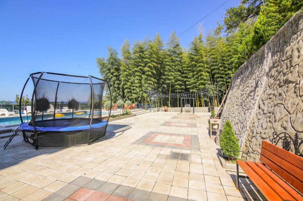 Piscina a Мини - ГОСТИНИЦА "ЛЮБИМЫЙ ДОМ" o a prop