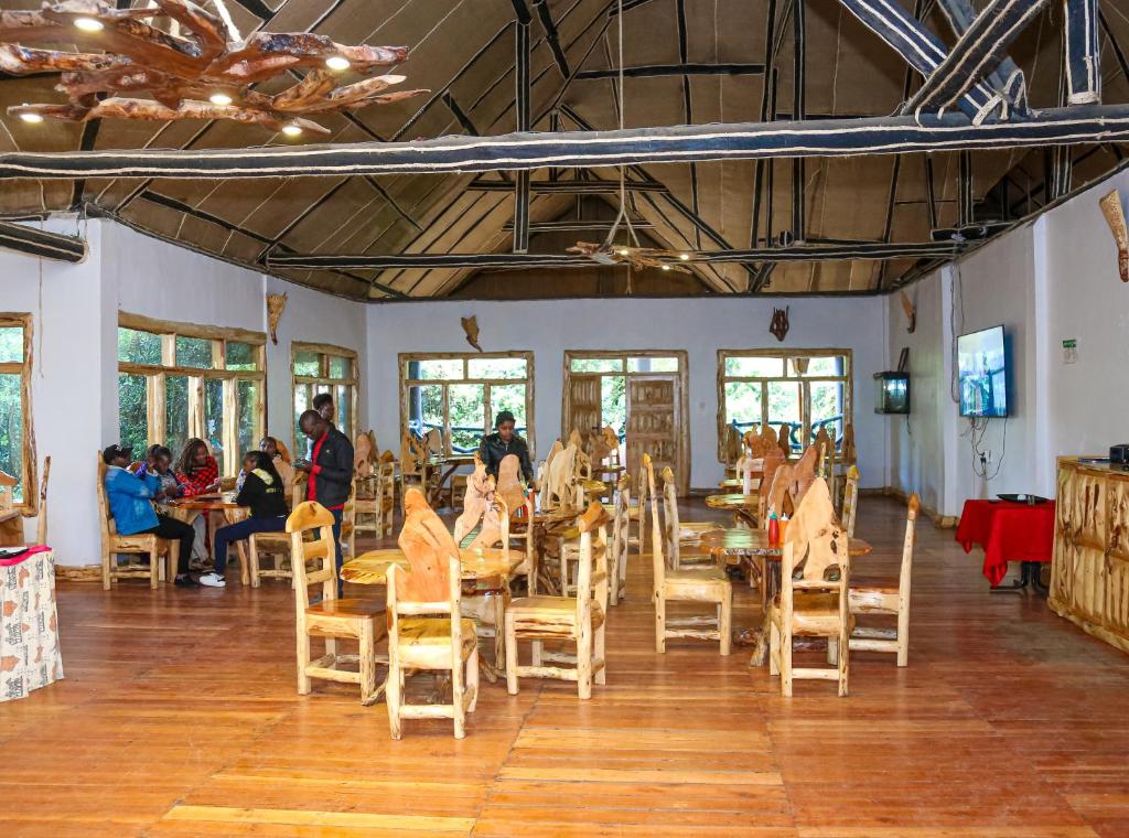 Restaurace v ubytování Dovenest Lodge