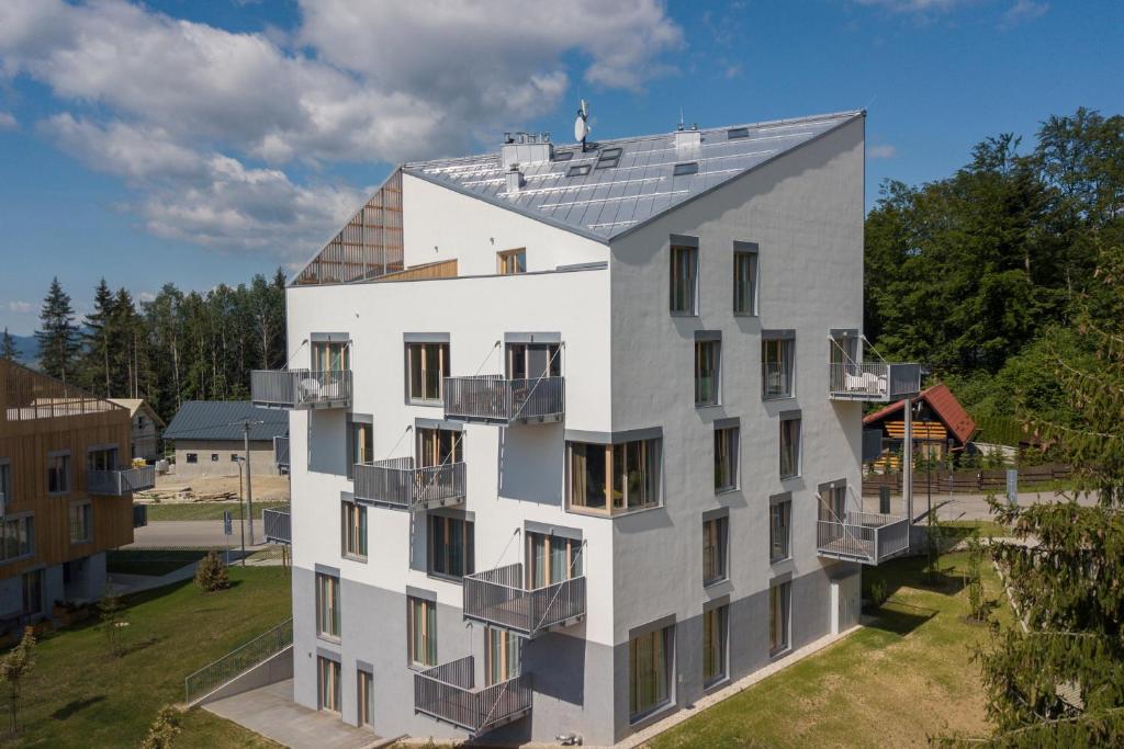 Budova, v ktorej sa apartmán nachádza