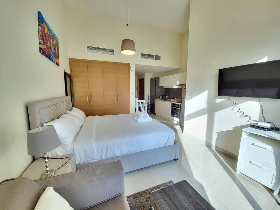 Cleopatra’s Apartment In Claren Tower – Downtown