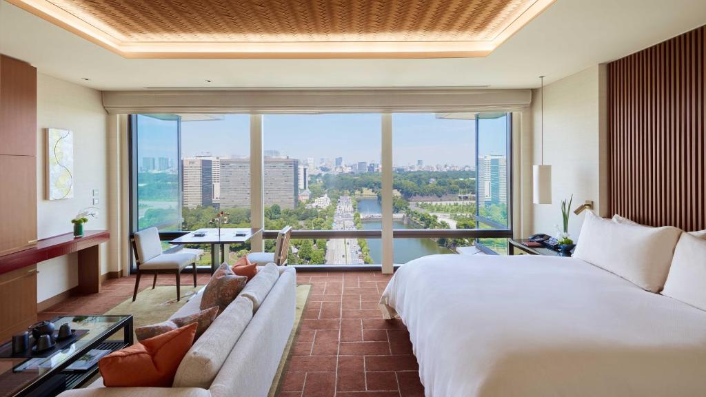 The Peninsula Tokyo 6