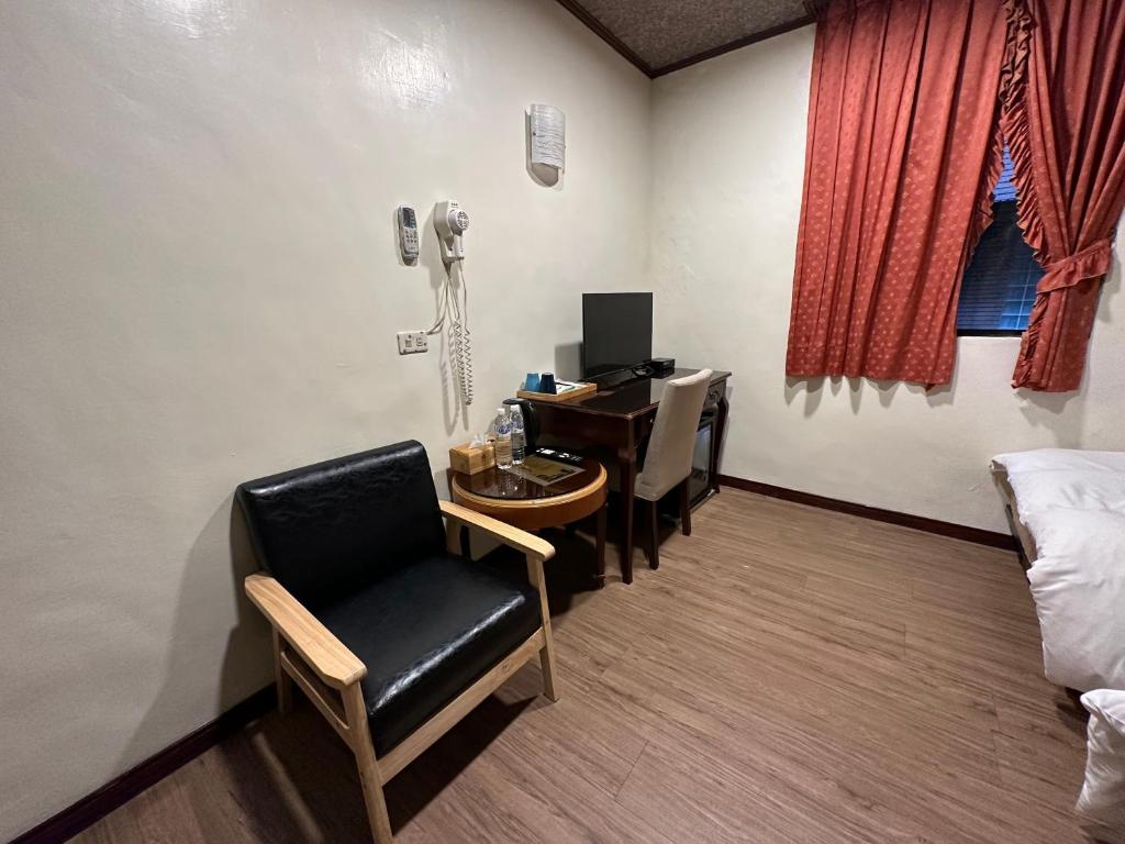TV a/nebo společenská místnost v ubytování Ming Ren Hotspring Hotel