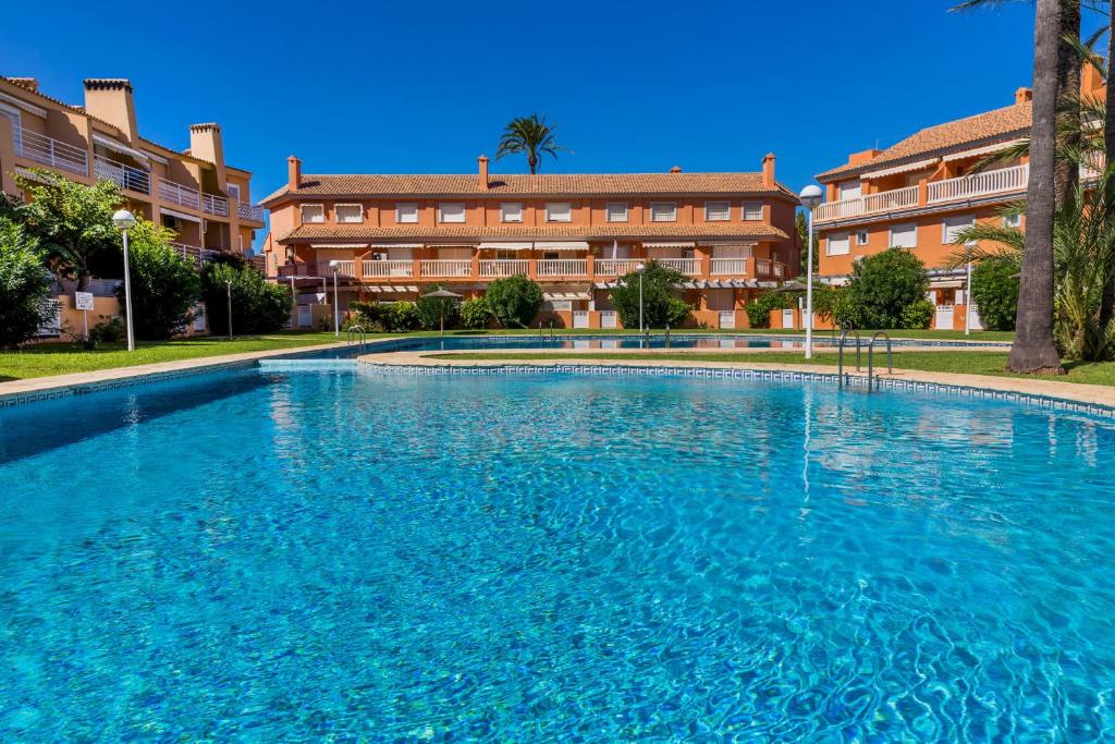 La Romana Triplex Apartment Javea Arenal, Jávea – Updated ...