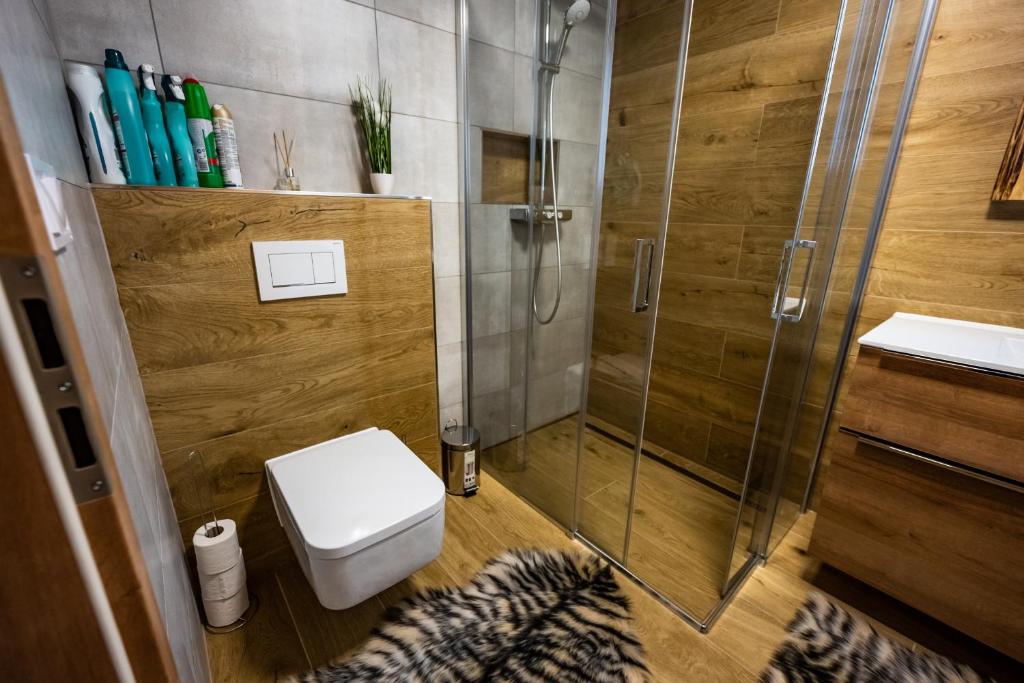 Koupelna v ubytování Wellness & Spa Pila Kvilda AP 2 01 a AP 3 07