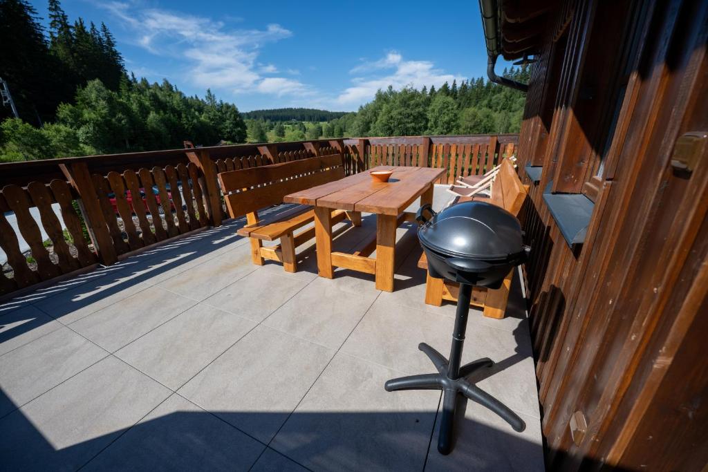 Balkón nebo terasa v ubytování Wellness & Spa Pila Kvilda AP 2 01 a AP 3 07