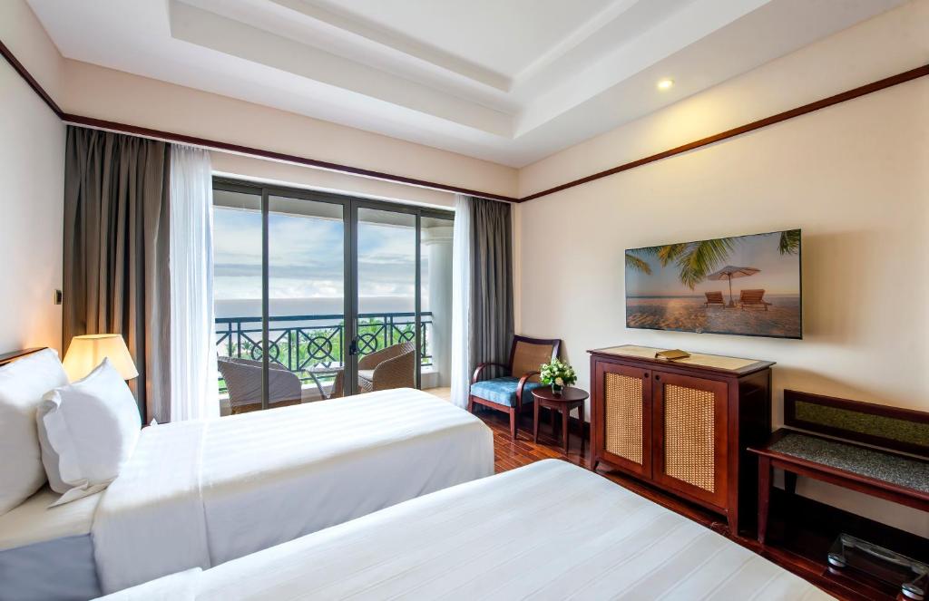 Phòng Grand Deluxe 2 Giường Đơn Nhìn Ra Biển