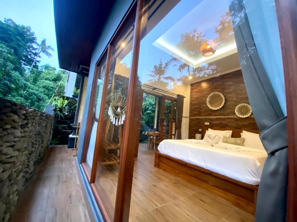 Comfortable Room