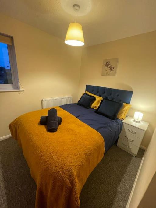 Adorable House with Garden & Parking Brimsham Yate, Yate (updated