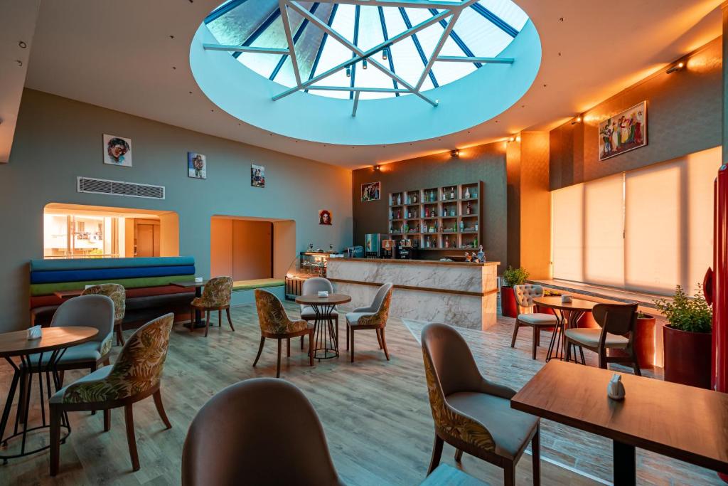 Kuchyň nebo kuchyňský kout v ubytování Tu Casa Gelidonya Hotel