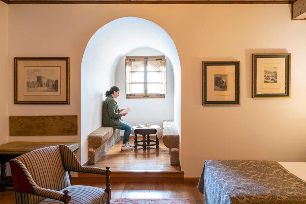 A seating area at Parador de Vilalba