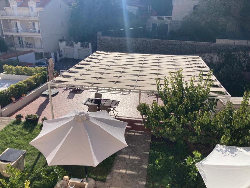 guesthouse Libertas 1 - 6