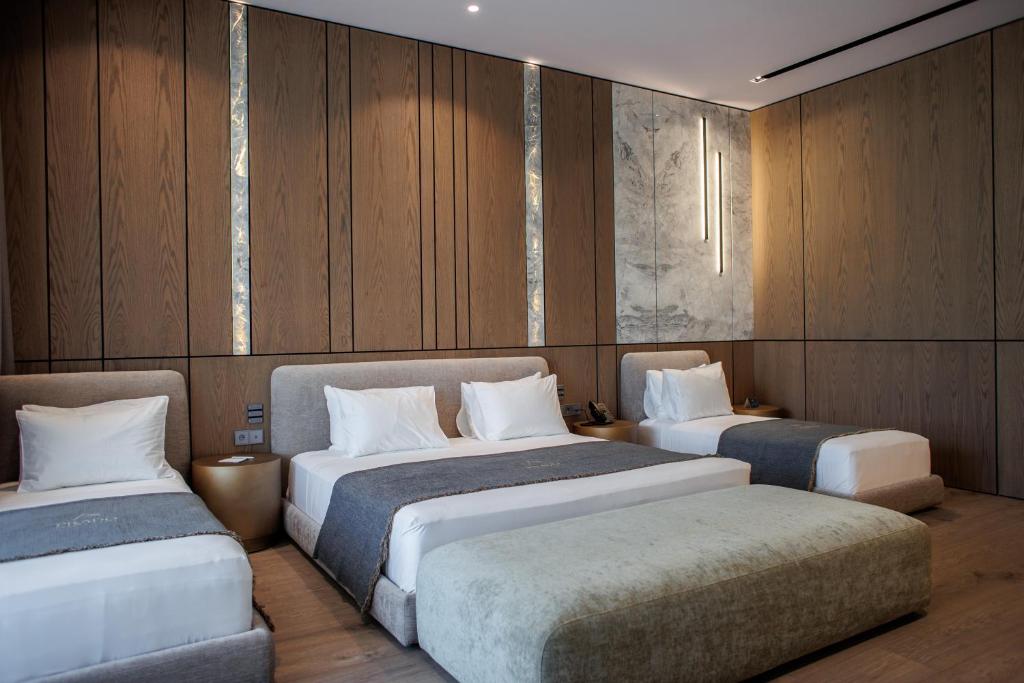 Prado Luxury Hotel