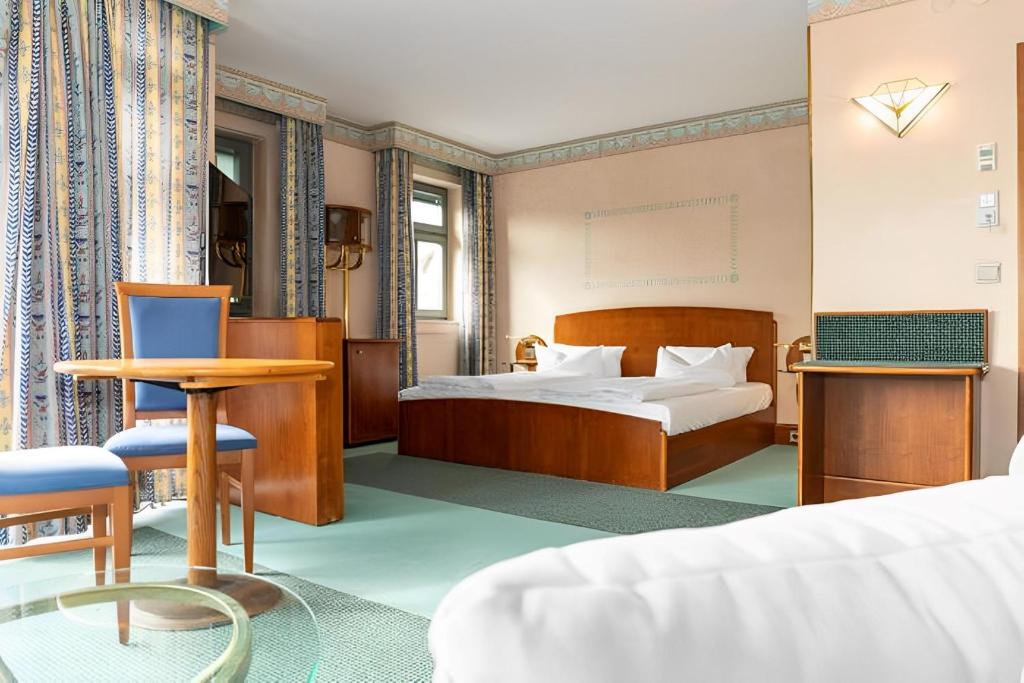 Hotel Am Blauen Wunder - Resim 23