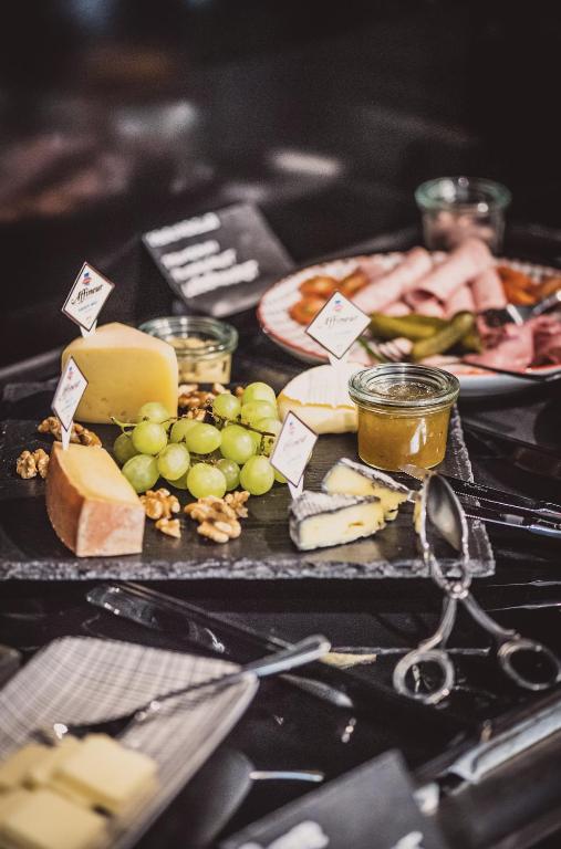 HENRI Hotel Wien Siebterbezirk - Resim 20