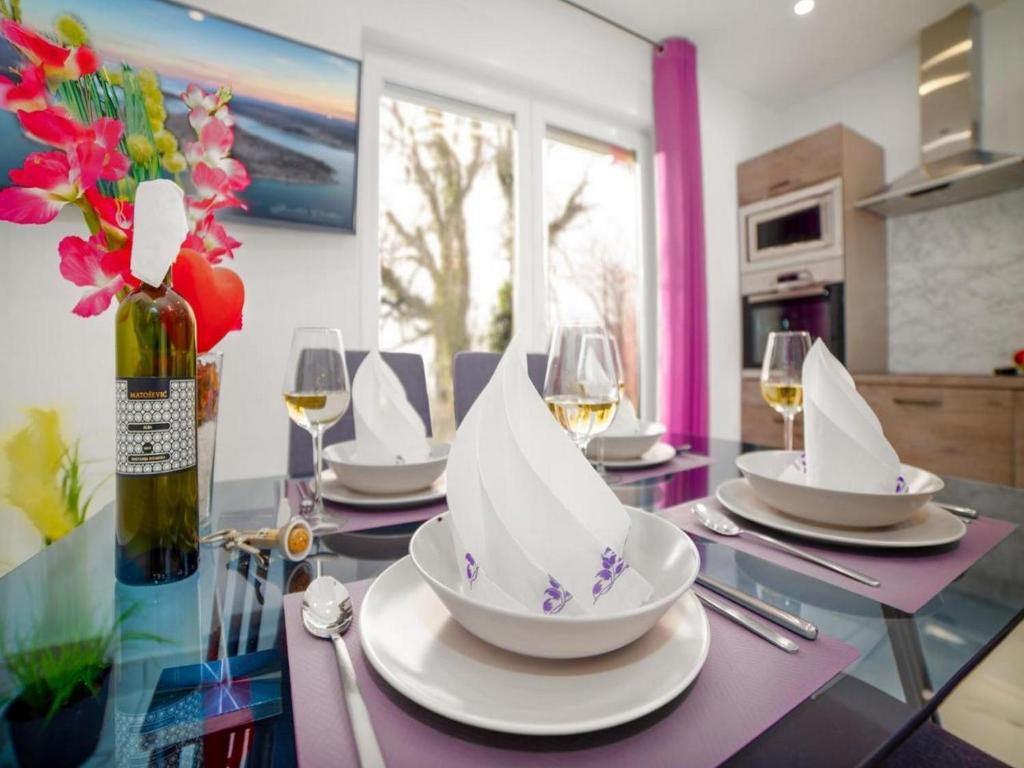 Fotografie z fotogalerie ubytování Vega Lux Apartment v destinaci Jadranovo