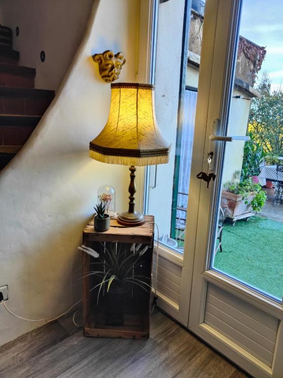 Ogród w obiekcie Maison ancienne romantique avec terrasse panoramique