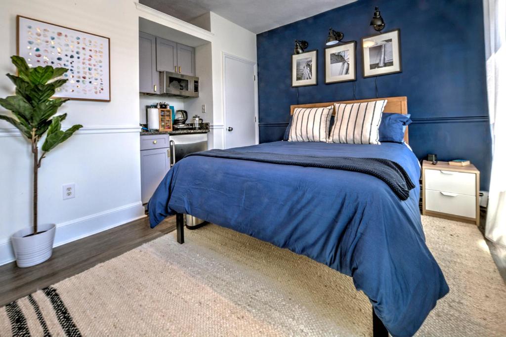 Good Hotels Boston - Deluxe Queen Studio